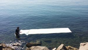 Ryts Monet, Taking the shadow of an obelisk and letting it dissolve into the sea, Video