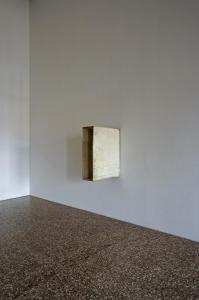 Lawrence Carroll, Picasso Sing to Me, 2000