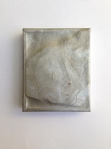 Benjamin Bergmann, "Leinwand an zwei Seiten eingefallen", 2015